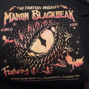 Manon Blackbeak shirt design